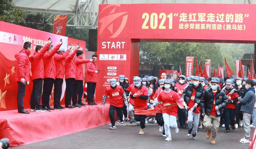 开云综合app登录限时优惠航空馆内诗